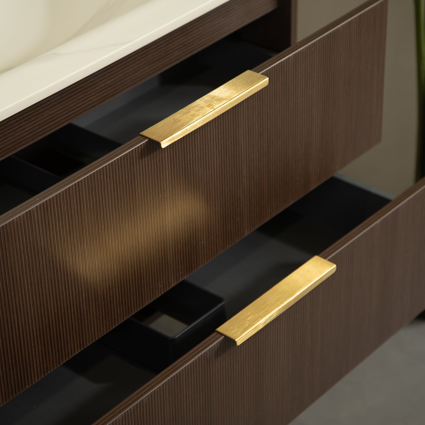 ZANE 30 Badezimmer-Waschtisch mit Waschbecken, schwebender Aufbewahrungsschrank aus Sperrholz mit ultra-Nadelstreifen und Schubladen, italienische Walnussholzmaserung