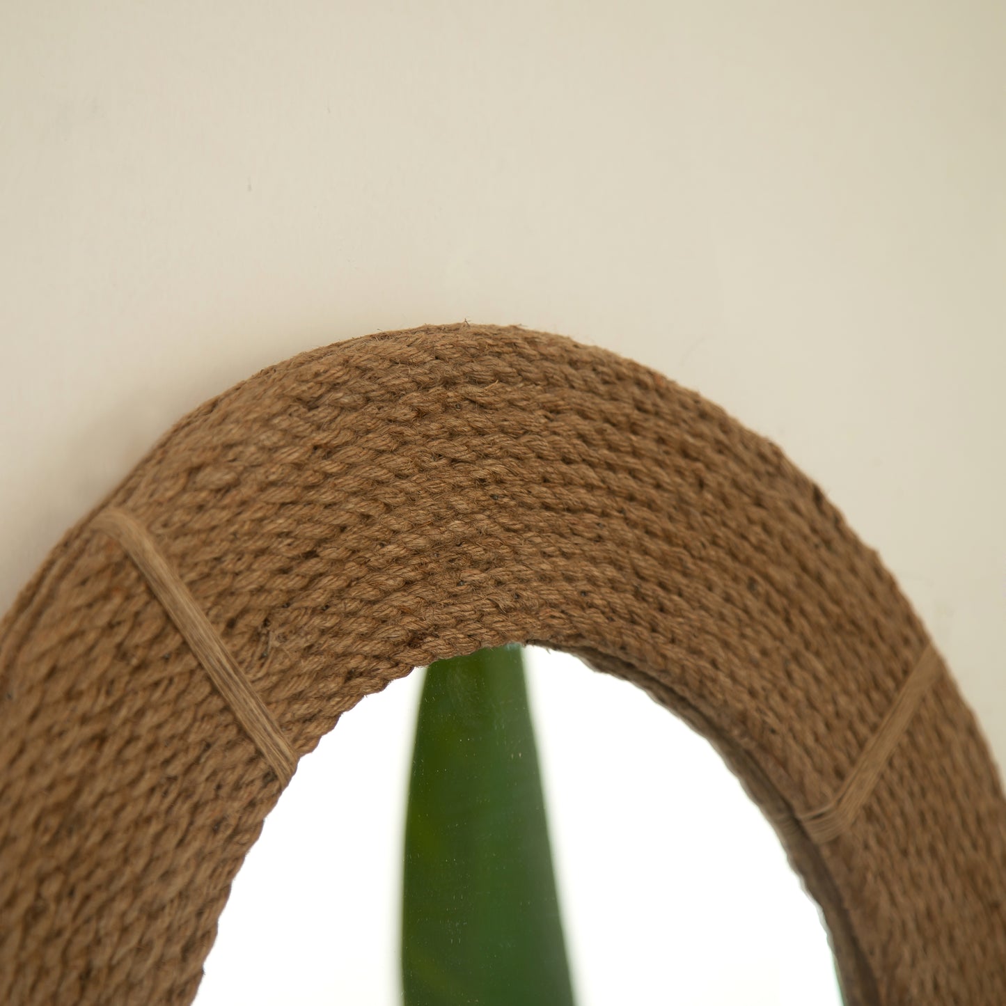 24'' Breeza Mirror, Hemp Hand-woven Artistry Wall Hanging Circle Bamboo Mirror, Earth Yellow, Suitable for Bathroom, Bedroom, Living Room